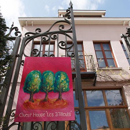 Guest House Les 3 Tilleuls Auderghem Exterior photo