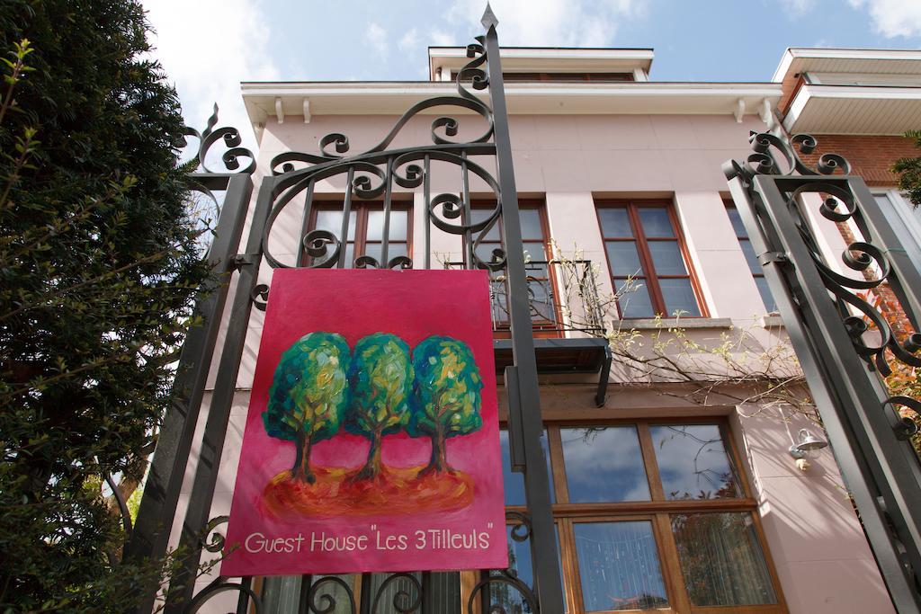 Guest House Les 3 Tilleuls Auderghem Exterior photo